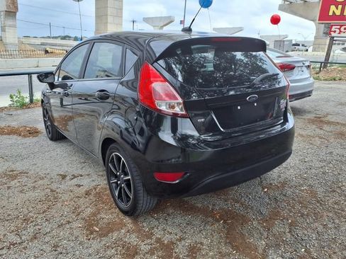 Used 2015 Ford Fiesta SE w/ Equipment Group 201A FWD image 5