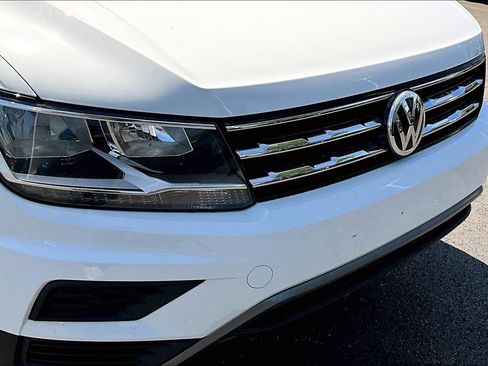 Used 2019 Volkswagen Tiguan SE w/ 3rd Row Seat Package AWD/4WD image 32