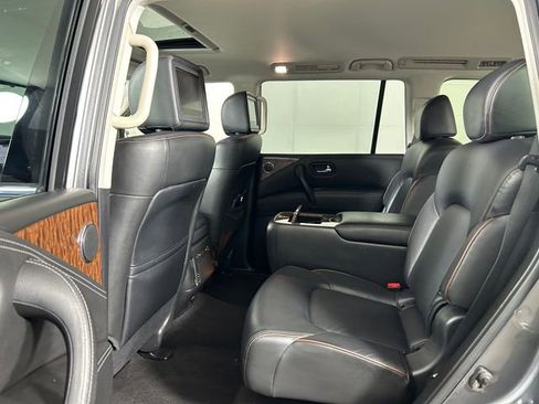 Used 2019 Nissan Armada Platinum w/ Captain's Chairs Package image 26
