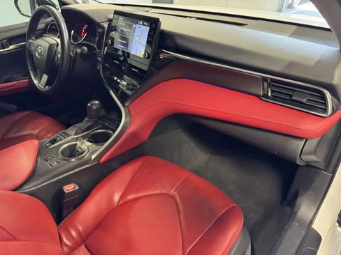 Used 2023 Toyota Camry XSE w/ Navigation Package image 5