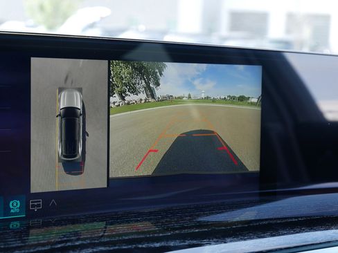 Used 2026 Cadillac Escalade IQ Sport 1 w/ LPO, Floor Liner Package image 25