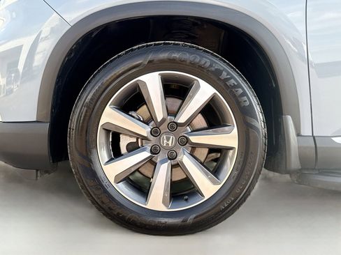 Used 2023 Honda Pilot Elite image 33