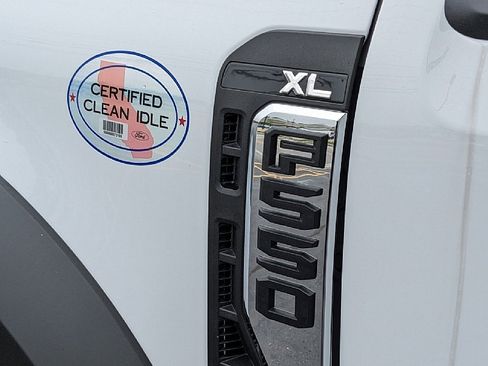 New 2025 Ford F550 4x4 Regular Cab Super Duty image 12