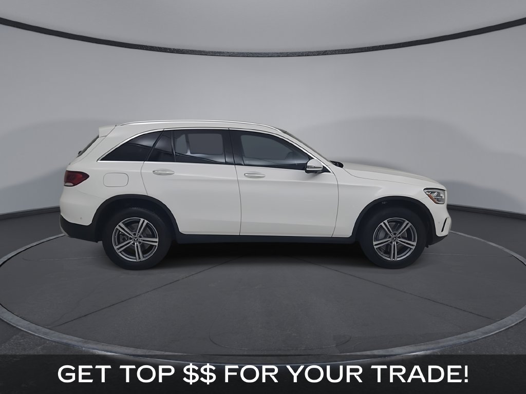 Used 2022 Mercedes-Benz GLC 300 4MATIC image 2
