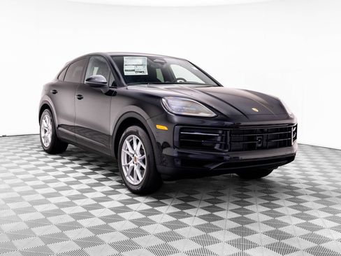 New 2026 Porsche Cayenne Coupe AWD/4WD image 6