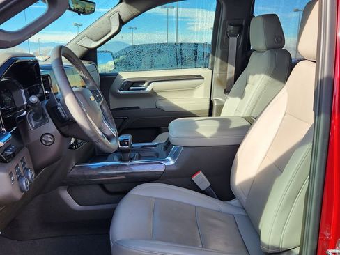 Used 2024 Chevrolet Silverado 1500 LTZ w/ Technology Package image 8