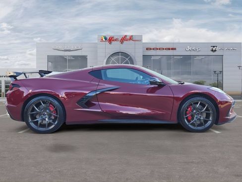 Used 2020 Chevrolet Corvette Stingray Preferred Cpe w/ 2LT Preferred Equipment Group RWD image 6
