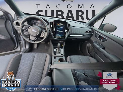 Used 2025 Subaru Forester Premium AWD/4WD image 12