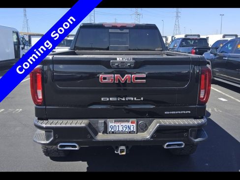 Used 2022 GMC Sierra 1500 Denali AWD/4WD image 18