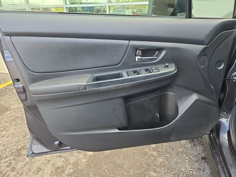 Used 2013 Subaru Crosstrek 2.0i Limited w/ Popular Pkg 2 image 12