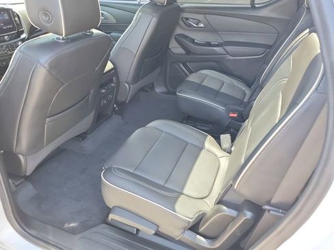 Used 2023 Chevrolet Traverse Premier AWD/4WD image 26