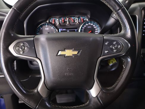 Used 2018 Chevrolet Silverado 1500 LT w/ All Star Edition image 3