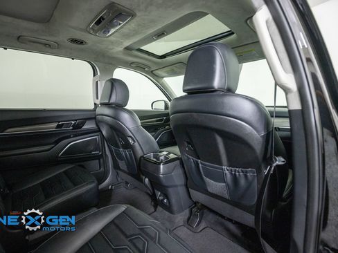 Used 2022 Kia Telluride SX w/ SX Prestige Package AWD/4WD image 37