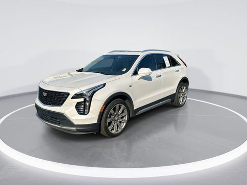 Used 2019 Cadillac XT4 Premium Luxury w/ Driver Assist Package FWD image 5