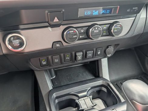 Used 2023 Toyota Tacoma TRD Sport w/ Technology Package RWD image 16