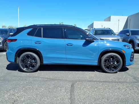 New 2026 Volkswagen Tiguan SE R-Line image 5