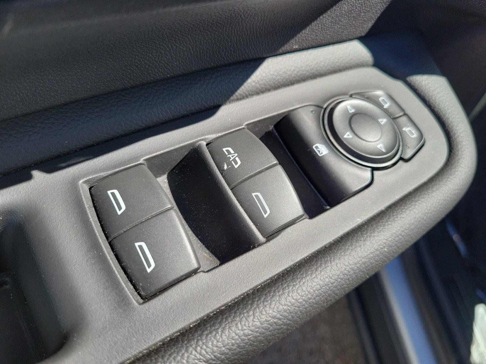 Used 2024 GMC Terrain SLT w/ Infotainment Package II AWD/4WD image 20