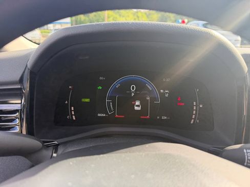 Used 2025 Toyota Camry LE FWD image 16