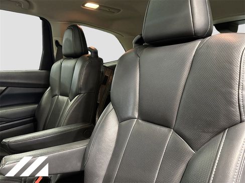 Used 2021 Subaru Ascent Touring image 25