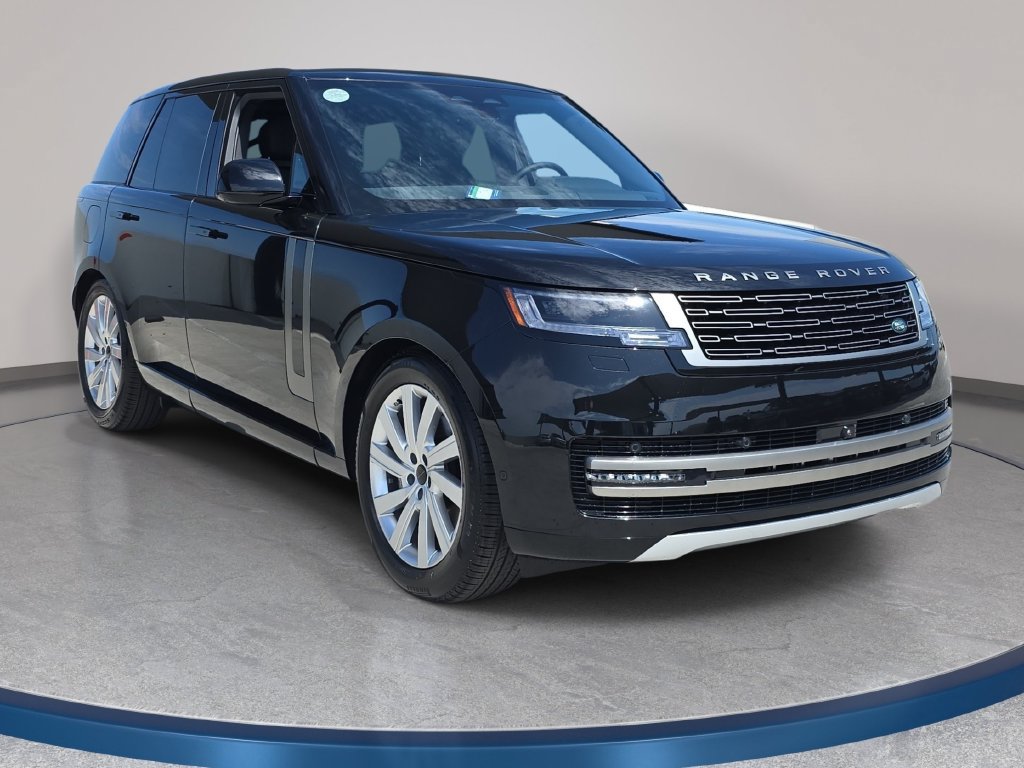 New 2026 Land Rover Range Rover SE AWD/4WD image 3