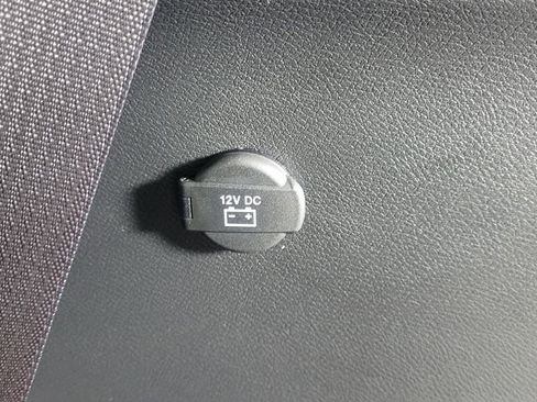 New 2026 Chrysler Pacifica Select image 12