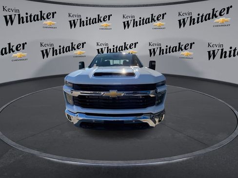 Certified 2026 Chevrolet Silverado 3500 LT w/ All Star Edition image 3