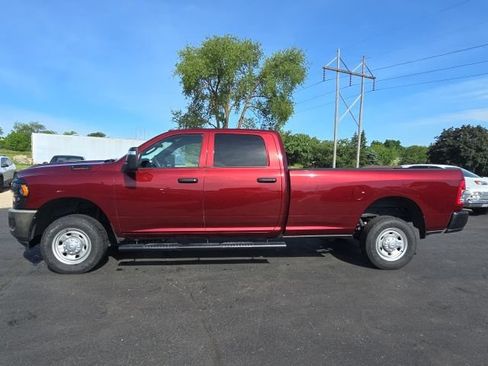 Used 2024 RAM 2500 Tradesman AWD/4WD image 4