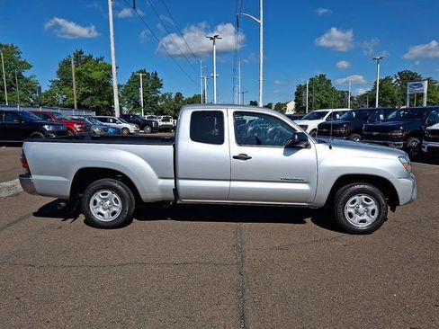 Used 2013 Toyota Tacoma 2WD Access Cab w/ SR5 Pkg image 7