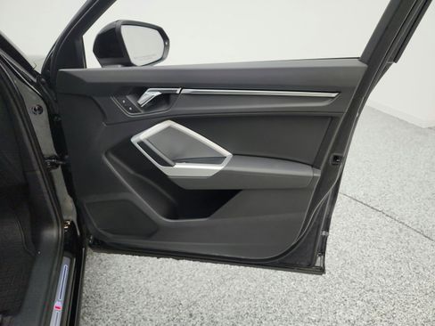 Used 2021 Audi Q3 2.0T Premium w/ Convenience Package image 25