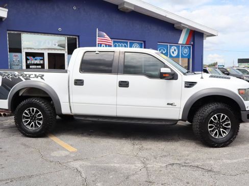 Used 2014 Ford F150 Raptor w/ Equipment Group 801A Luxury AWD/4WD image 3