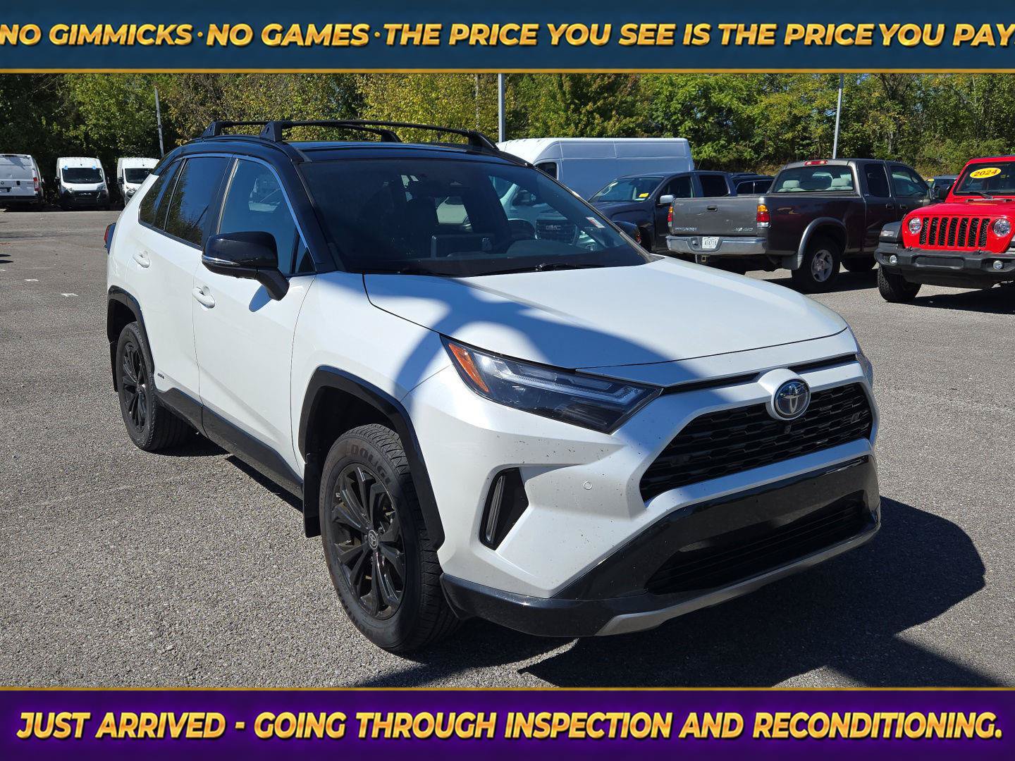 Used 2023 Toyota RAV4 XSE AWD/4WD image 1