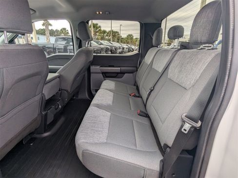 Used 2021 Ford F150 XLT image 14
