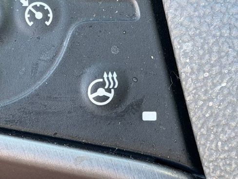 Used 2024 GMC Terrain AT4 w/ Tech Package image 23