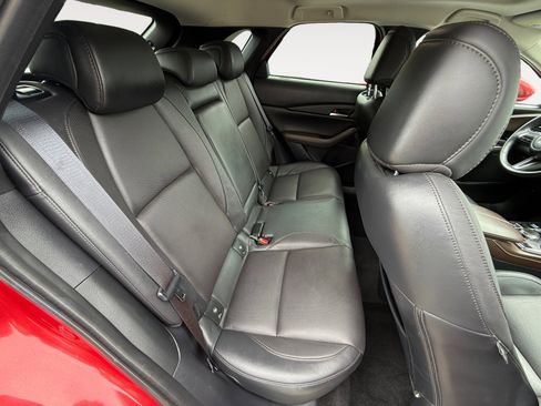 Used 2024 MAZDA CX-30 AWD 2.5 S w/ Premium Package image 18