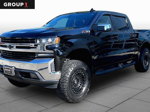 Used 2022 Chevrolet Silverado 1500 LT w/ Z71 Off-Road Package AWD/4WD image 1