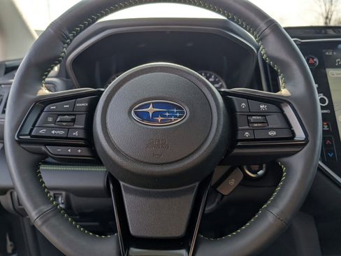 Used 2025 Subaru Ascent Bronze Edition w/ Onyx Package image 32