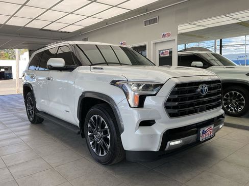 Used 2023 Toyota Sequoia Limited RWD image 1