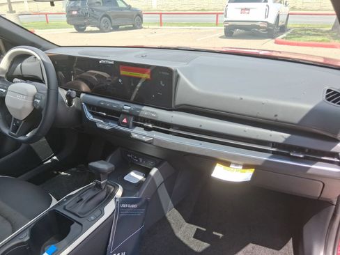 New 2026 Kia K4 GT-Line w/ GT-Line Premium Package FWD image 11