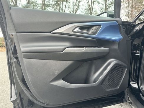 Used 2025 Chevrolet Equinox EV LT w/ Convenience Package image 13