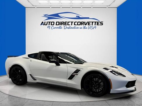 Used 2017 Chevrolet Corvette Grand Sport RWD image 5