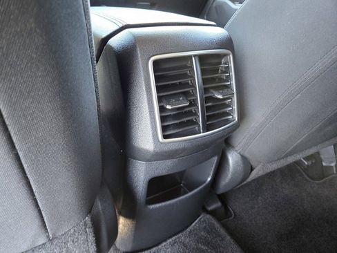 Used 2025 Kia Sportage LX FWD image 28
