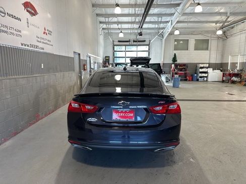 Used 2022 Chevrolet Malibu RS image 4