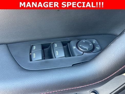 Certified 2024 Chevrolet Blazer RS w/ Driver Confidence II Package image 33