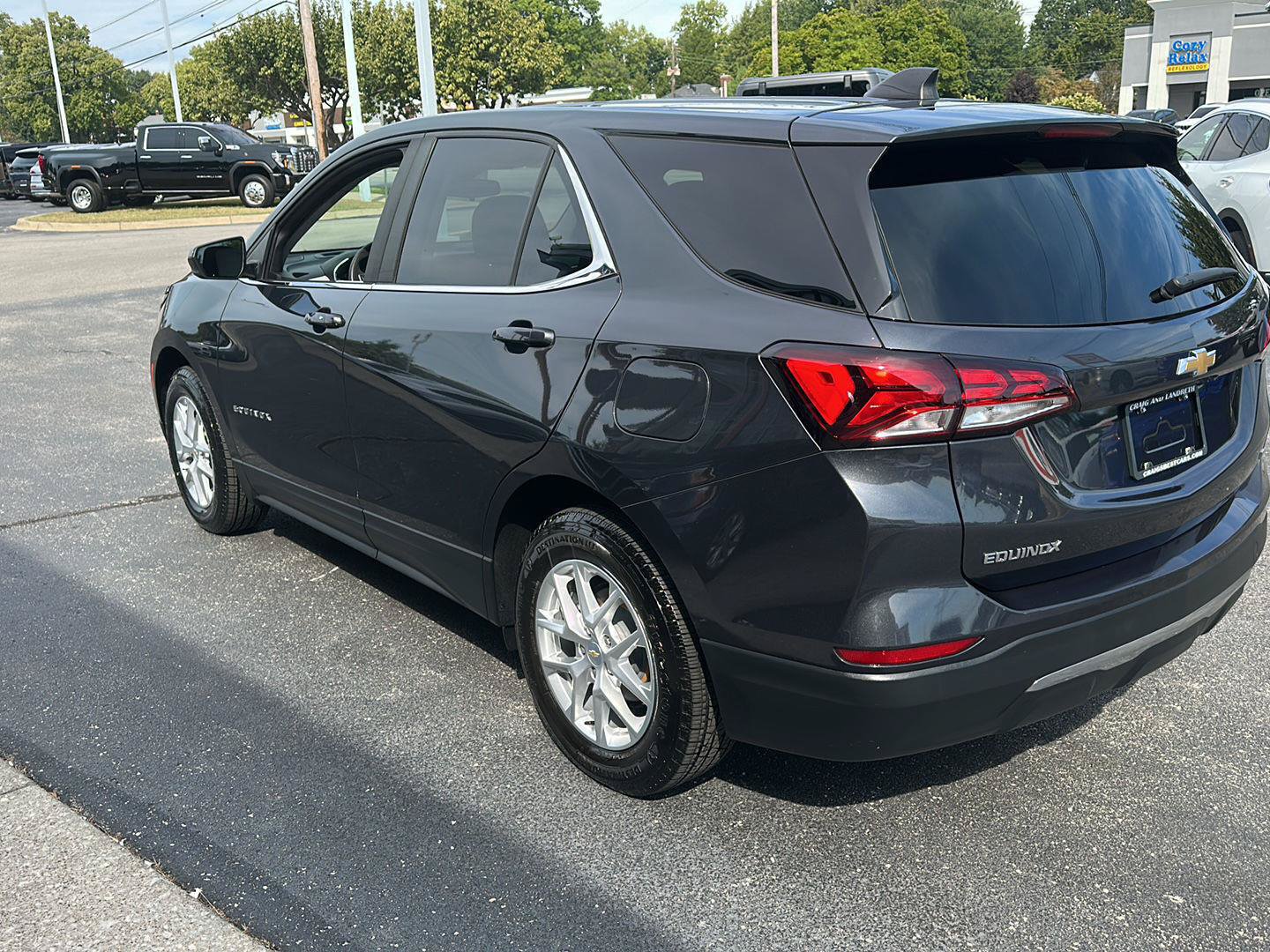 Used 2022 Chevrolet Equinox LT FWD image 6