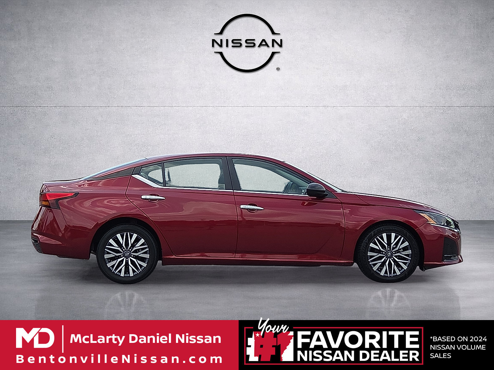 Used 2025 Nissan Altima 2.5 SV FWD image 6