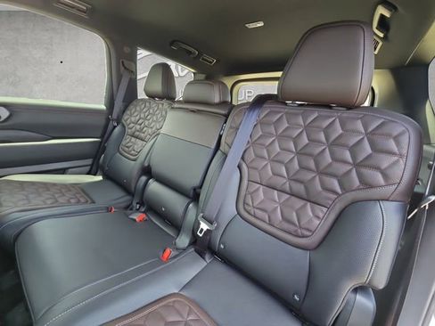 New 2026 Nissan Armada Platinum Reserve AWD/4WD image 22