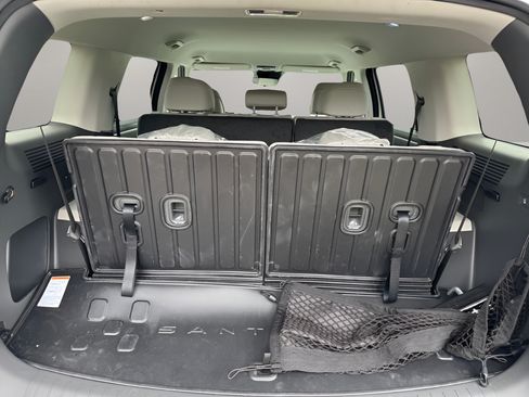 Used 2026 Hyundai Santa Fe SEL FWD image 9