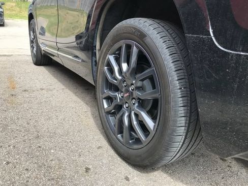 Certified 2024 GMC Terrain Denali w/ Black Diamond Edition AWD/4WD image 13