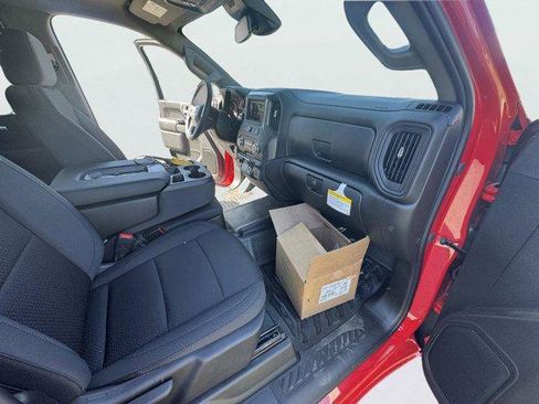 New 2025 GMC Sierra 3500 Pro w/ Convenience Package image 21