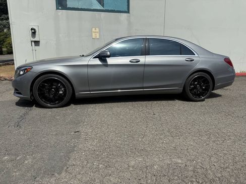 Used 2015 Mercedes-Benz S 550 Sedan image 2